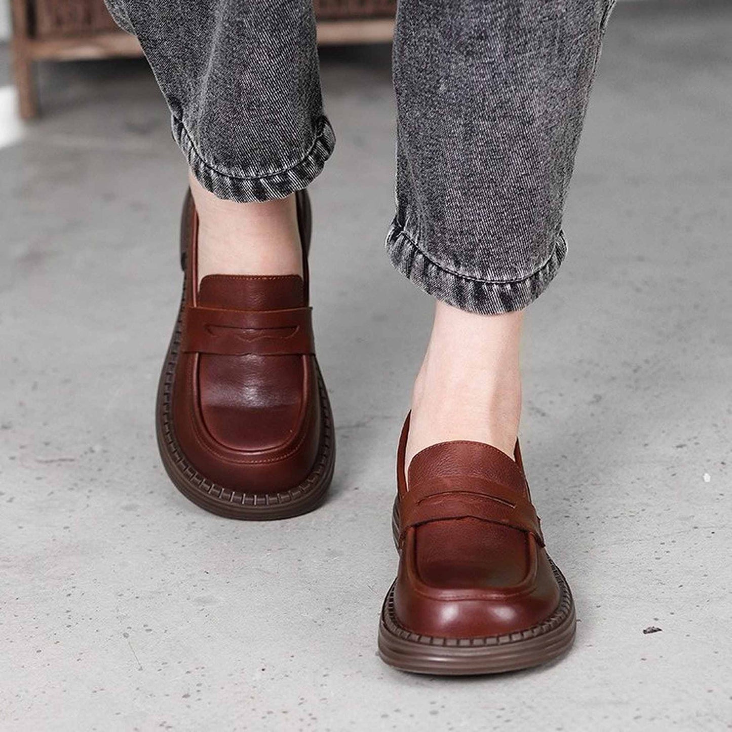 british round toe chunky heel leather loafers for commu 07