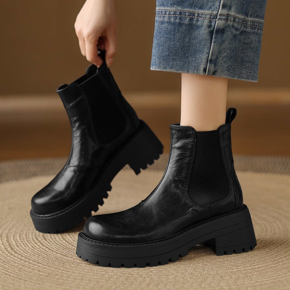 HAJINK Round Toe Platform Sheepskin Ankle Boots 01
