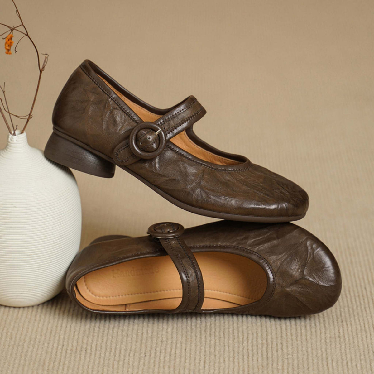 HAJINK Round Toe Soft Sole Cowhide Mary Jane Shoes 01