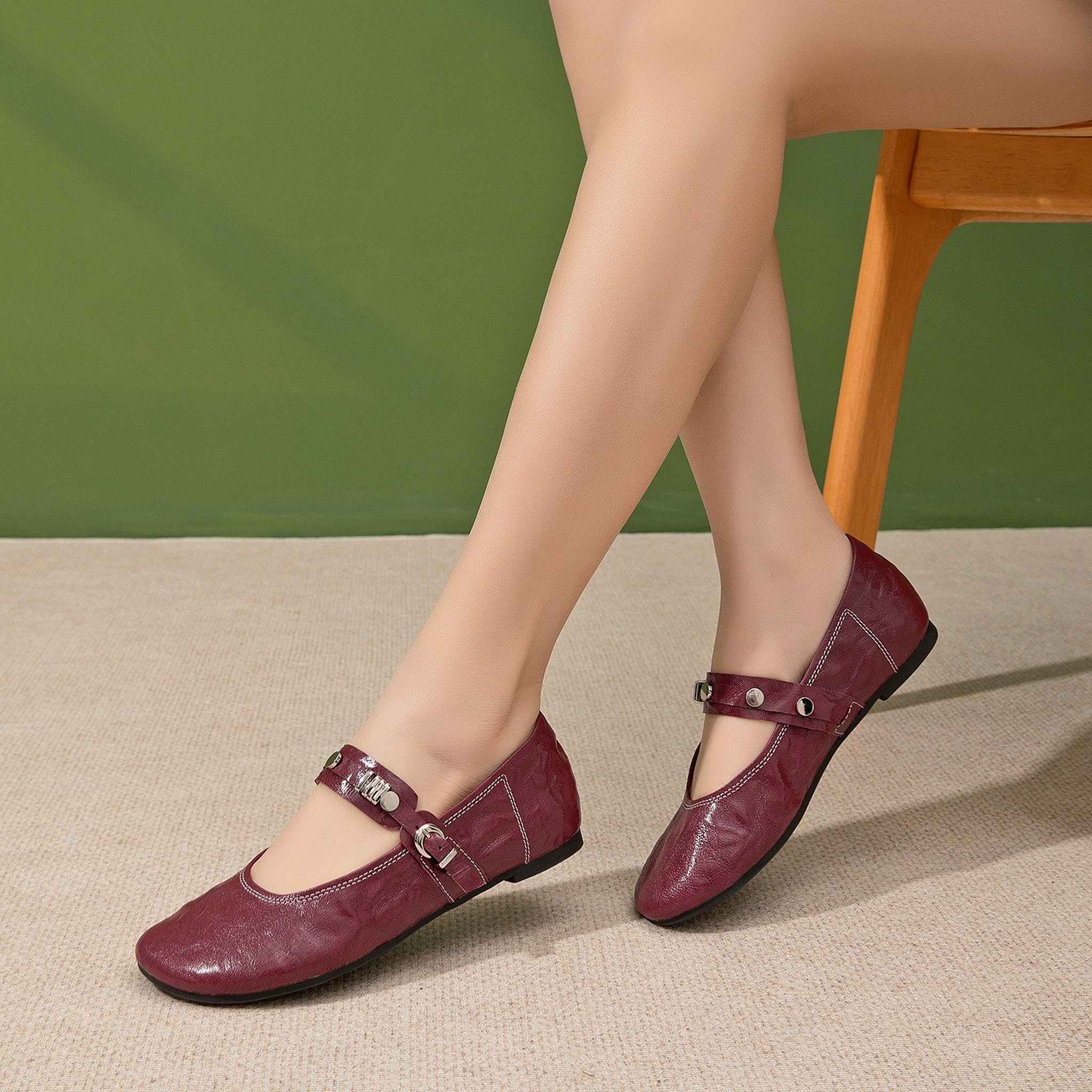 round toe flat sheepskin leather shoes in black red 03