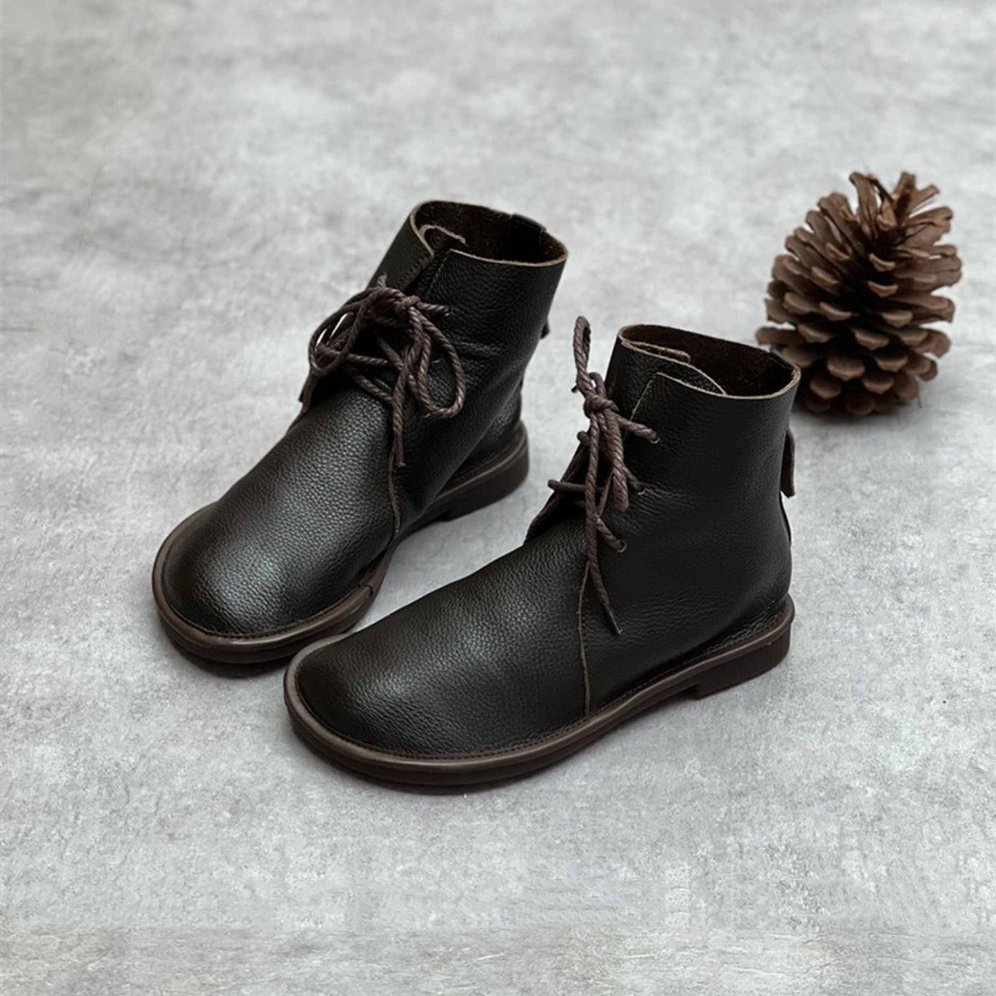 vintage soft leather round toe chelsea martin boots in  03