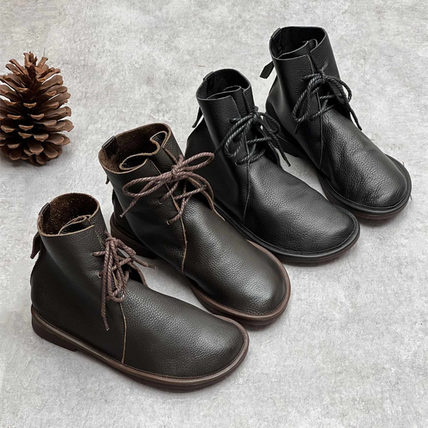 vintage soft leather round toe chelsea martin boots in  04