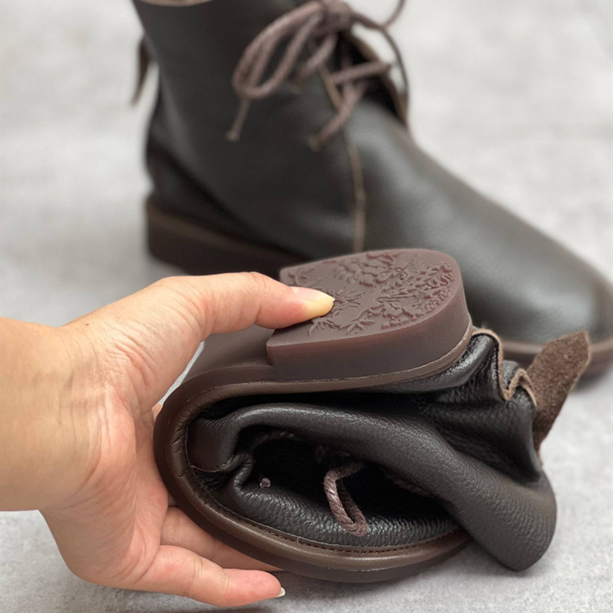 vintage soft leather round toe chelsea martin boots in  06