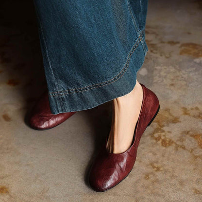 Women's Genuine Leather Leather Flat Flats in Creamy White/Black/Burgundy 07